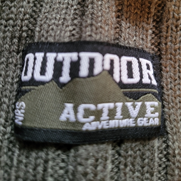 NRS outdoor active gear turtleneck sweater. Size large. - Picture 3 of 4